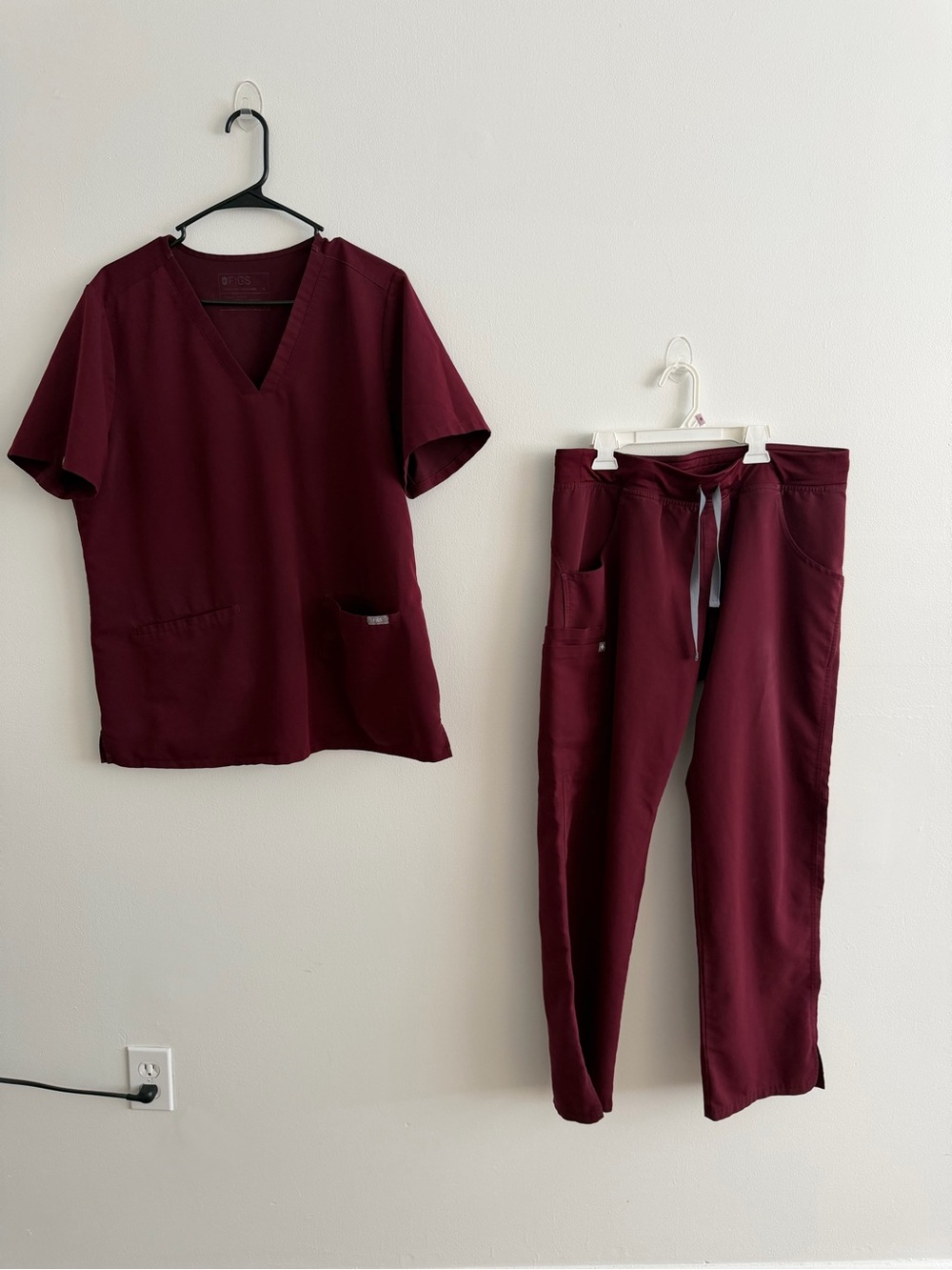 Women's Figs Burgundy Scrub Top & Pants Set
